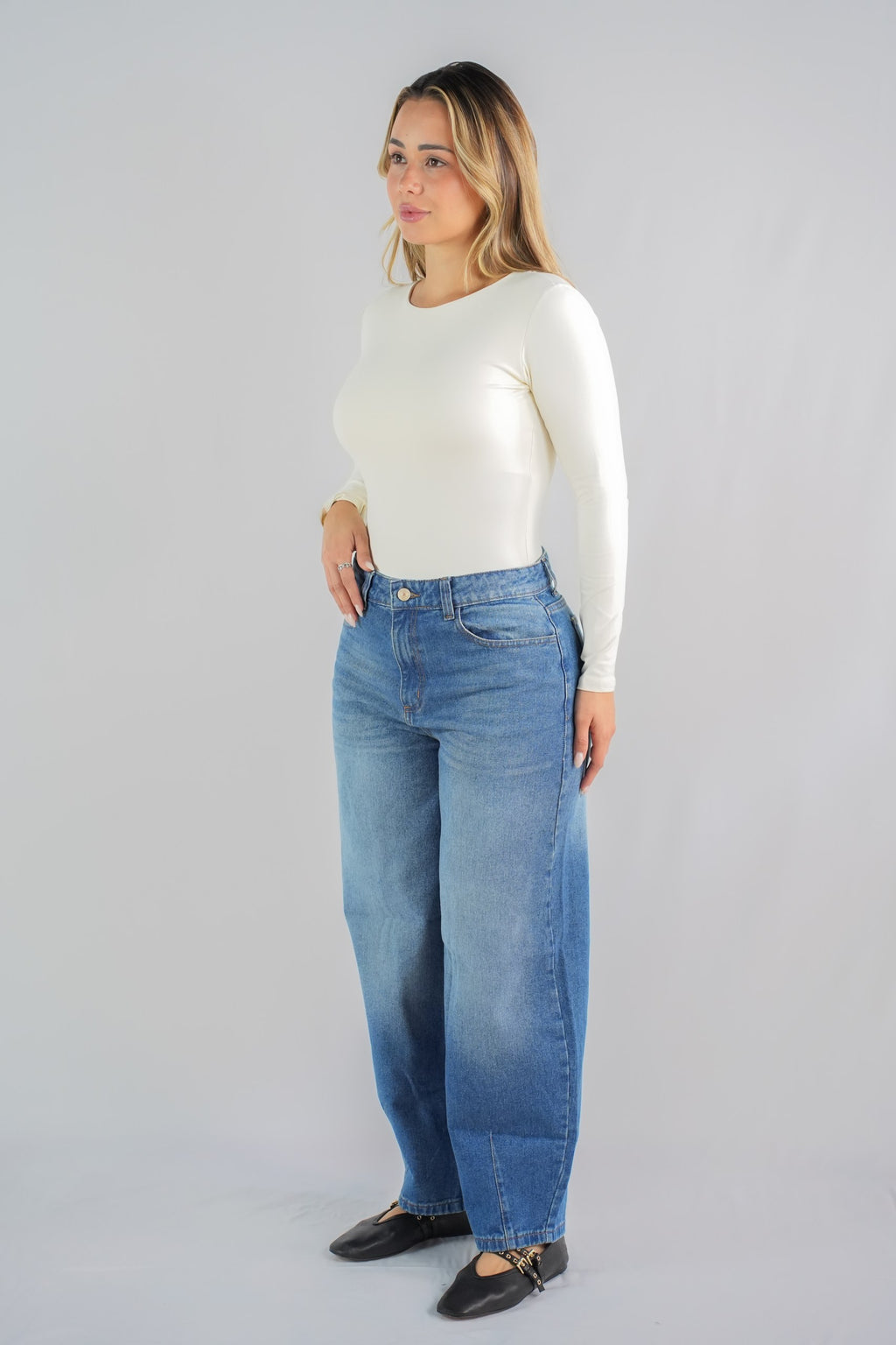 Leona Balloon-Leg Jeans