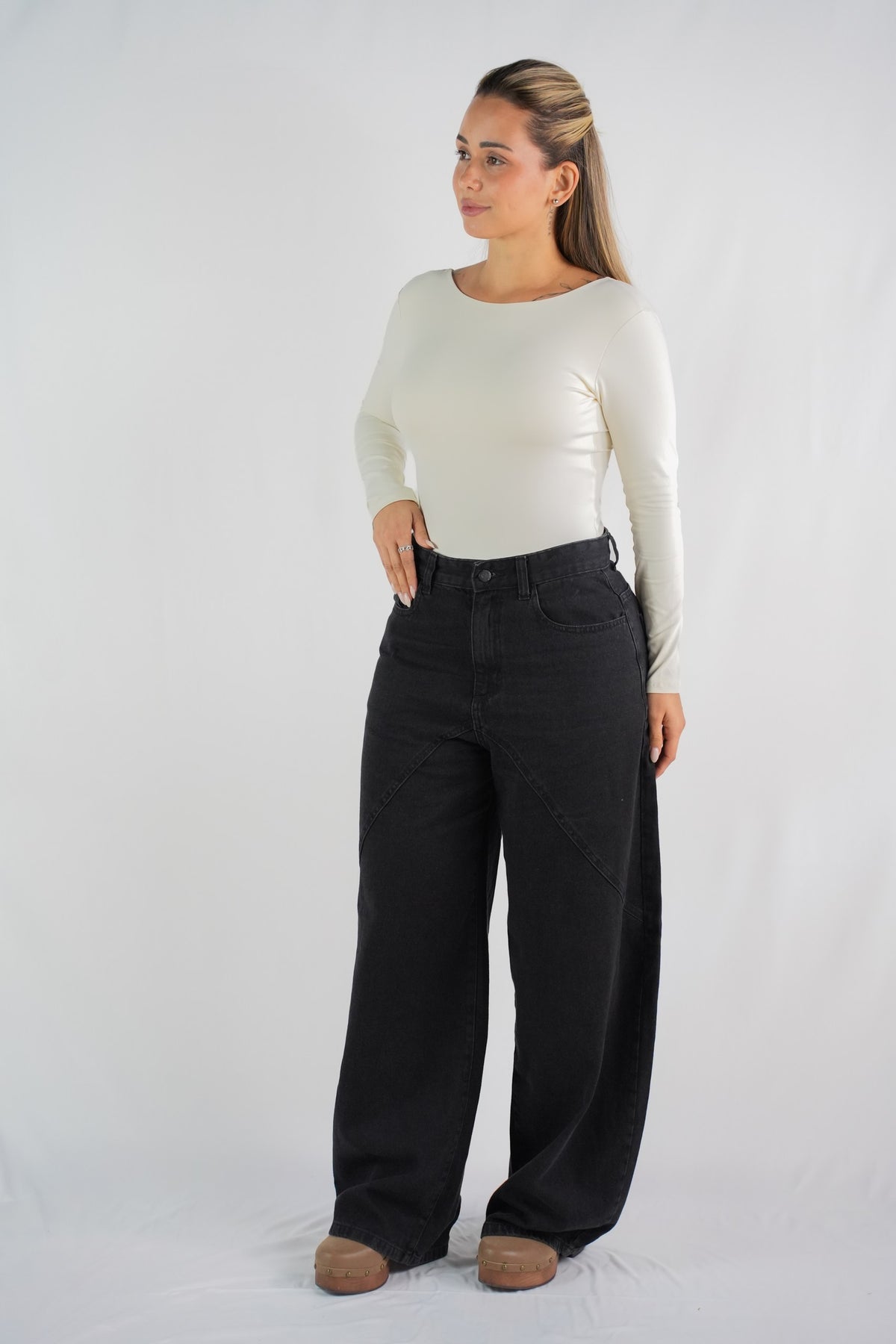 Barbara Wide-Leg Denim